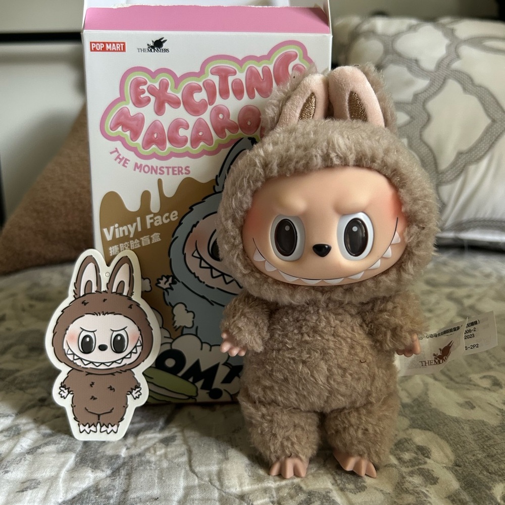 Pop Mart Labubu Exciting Macaron Toffee